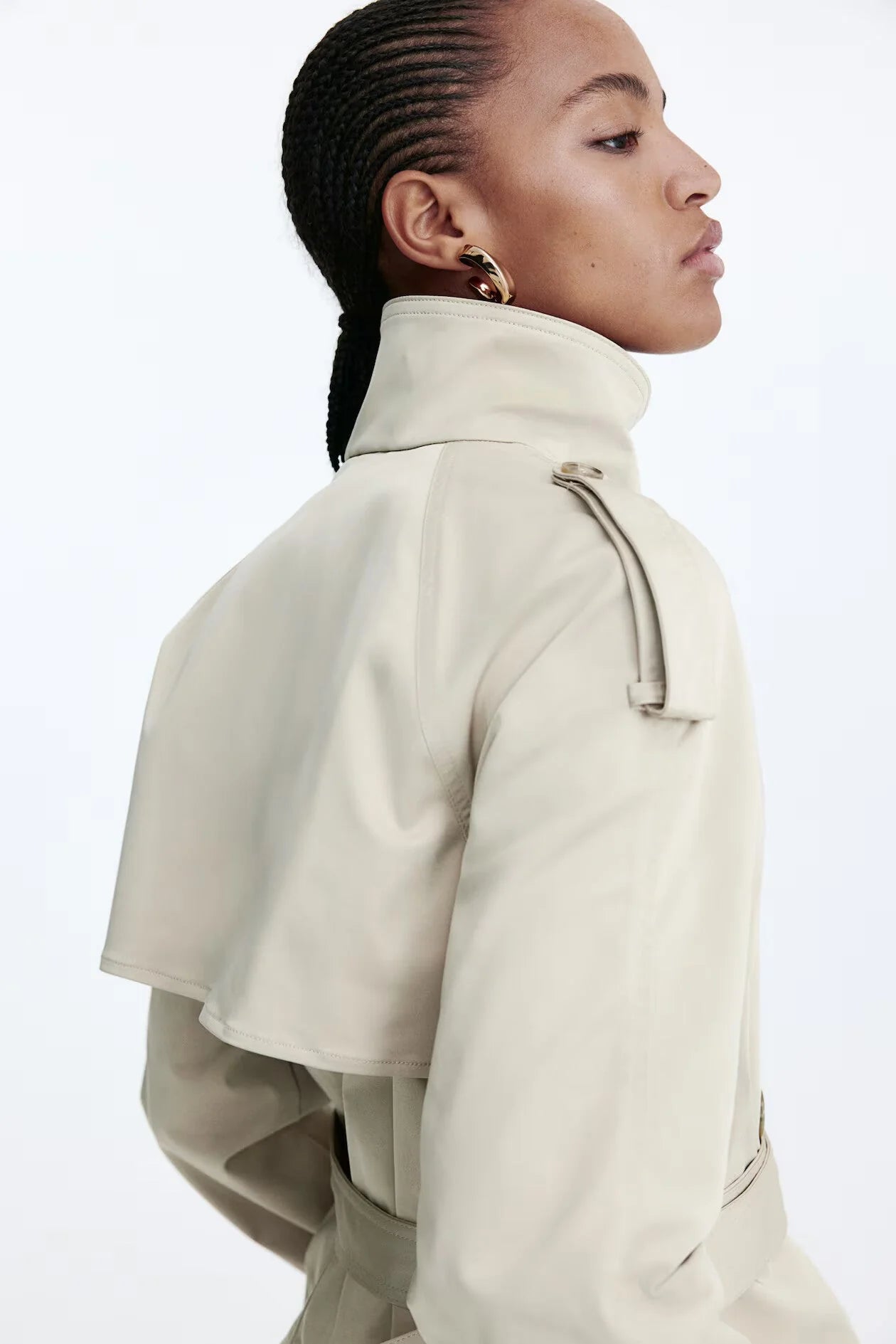 BUTTONED TRENCH COAT